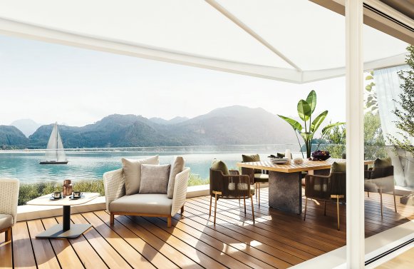 Property in 5310 Salzkammergut - St. Lorenz am Mondsee: Place in the sun at Lake Mondsee! Privileged sea life with private bathing area