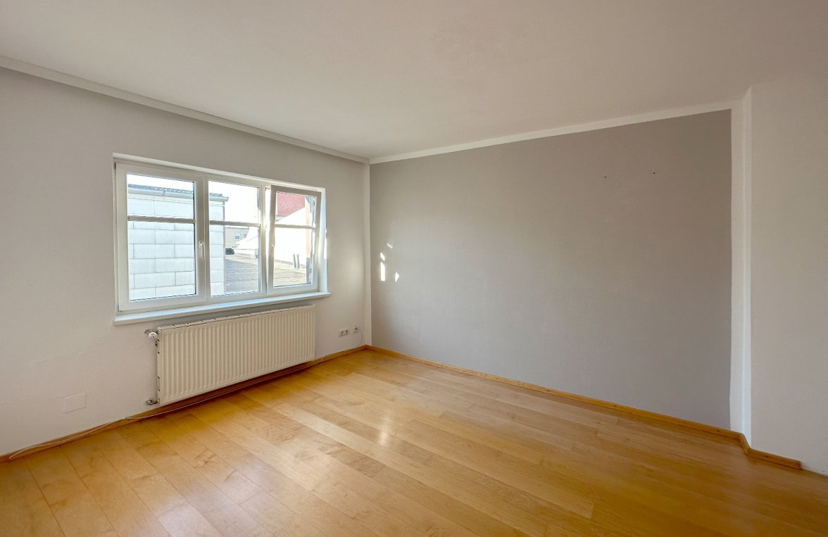 Property in 4910  Oberösterreich - Ried im Innkreis: Townhouse with potential in the center of Ried im Innkreis - picture 6