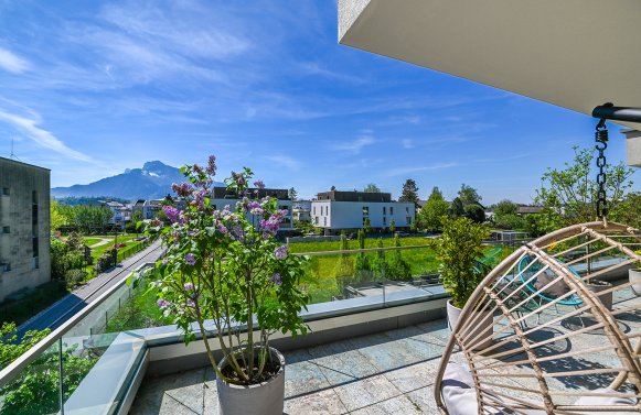 Property in 5020 Salzburg - Aigen: Mountain view! Spacious 3.5 room apartment in Aigen