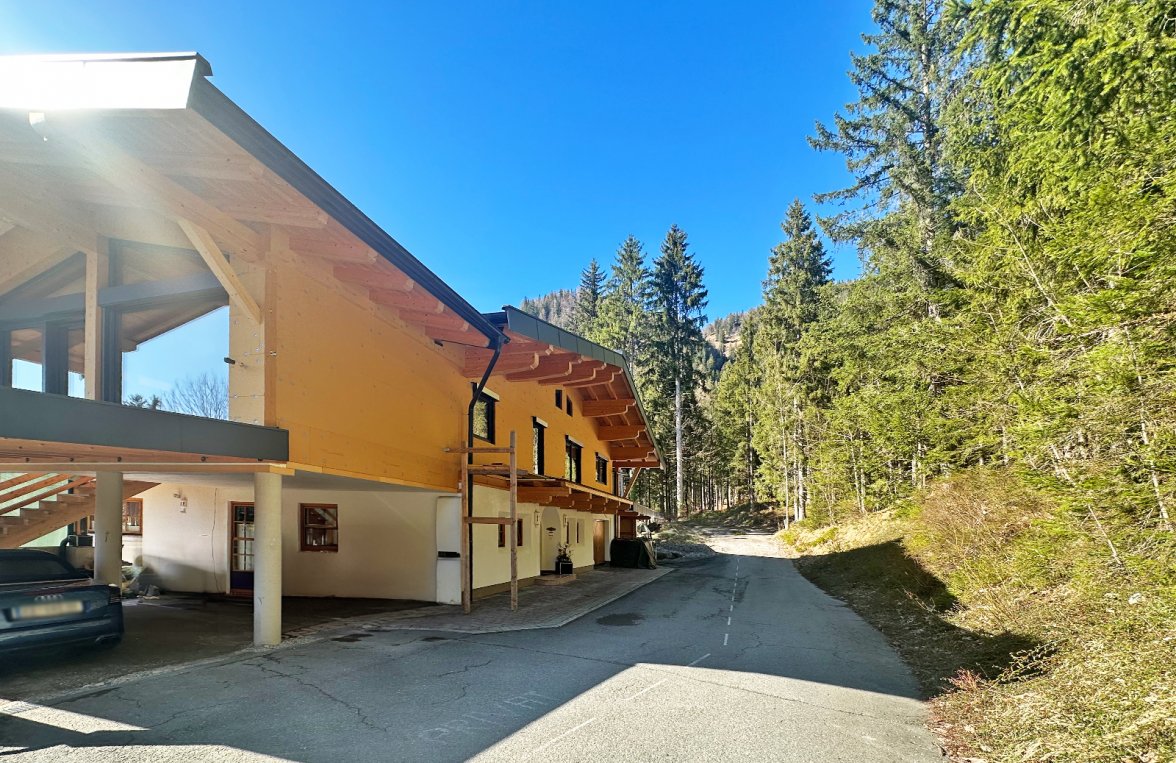Immobilie in 6384 Tirol - Kitzbühel - Waidring: Auf der Sonnenseite! Einfamilienhaus in Waidring am Fuße der Steinplatte - bild 2