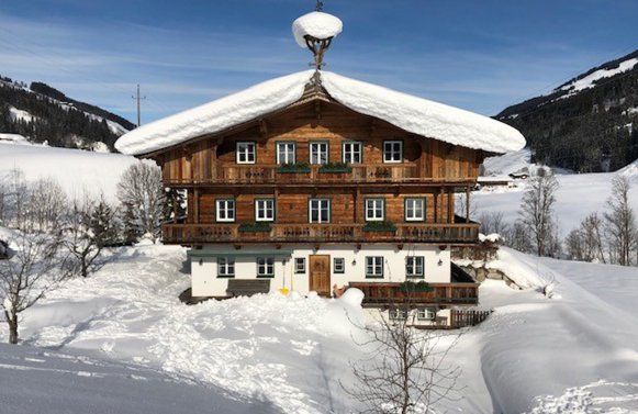 Property in 6373 Tirol - Kitzbüheler Alpen - Jochberg: A tribute to nature and coziness!